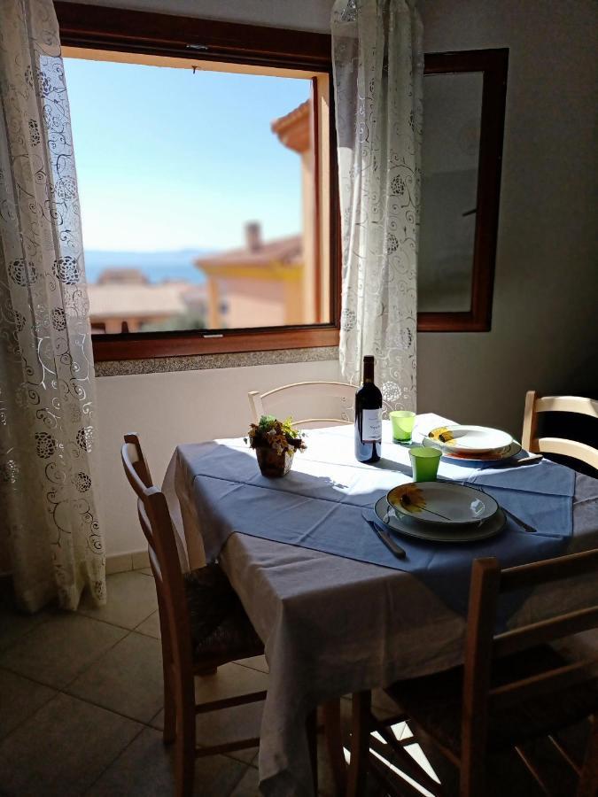 Ferienwohnung Tanca Della Torre Trilocale Vista Mare Isola Rossa Exterior foto